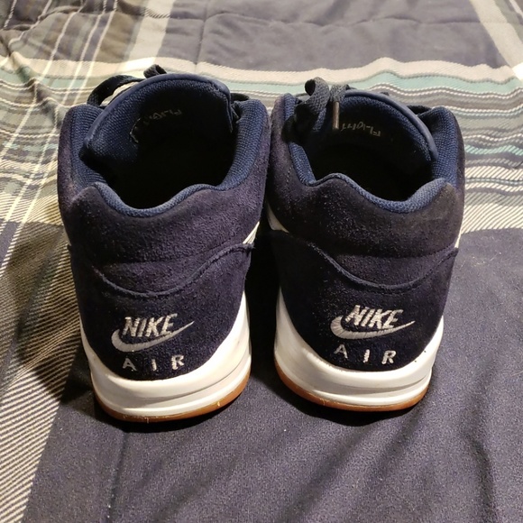 Men's Nike Air Flight - Picture 4 of 4